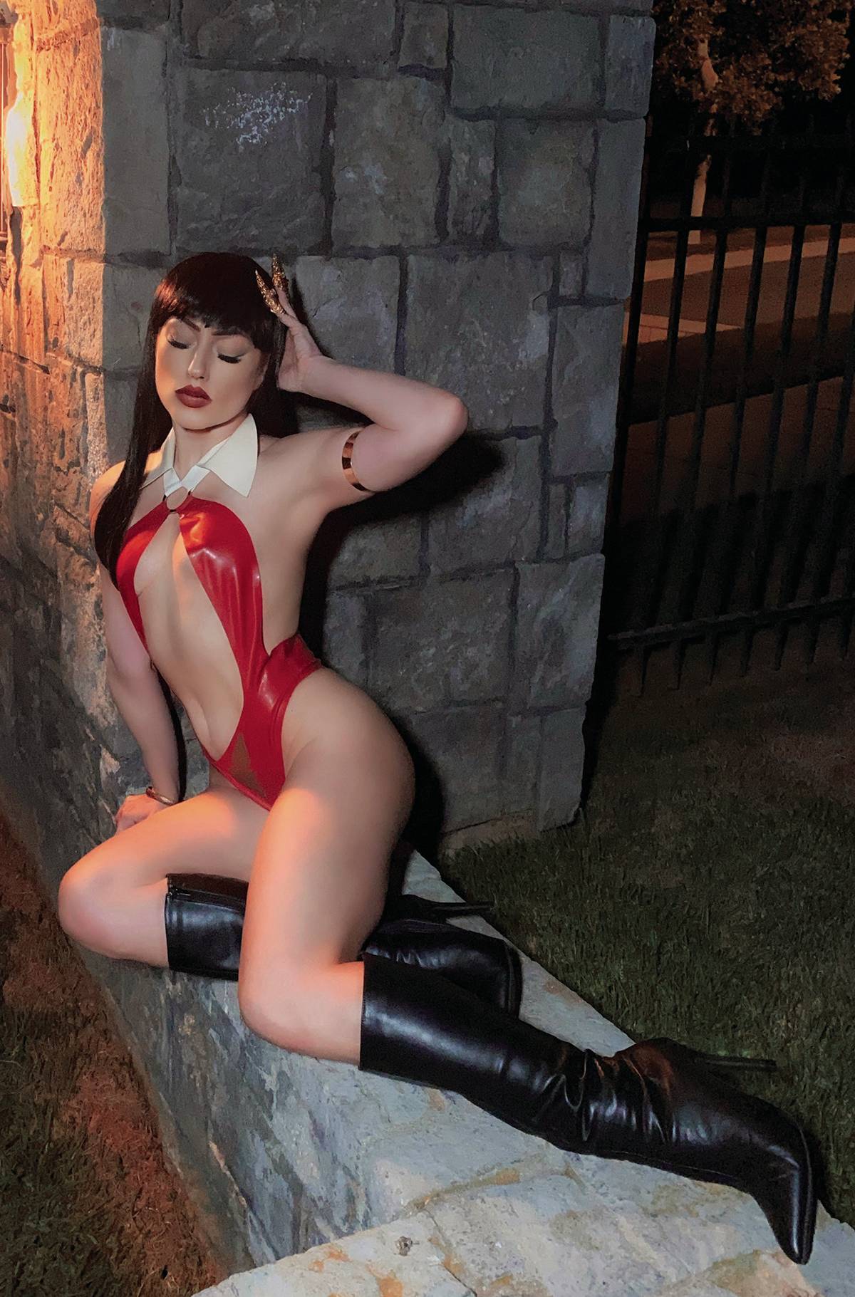 VENGEANCE OF VAMPIRELLA #25