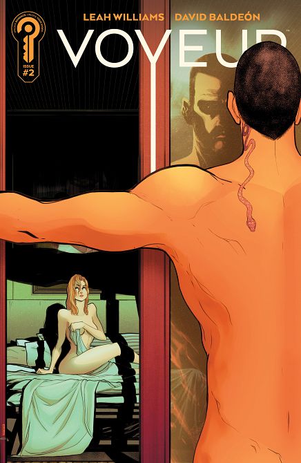 VOYEUR #02 VOYEUR #02