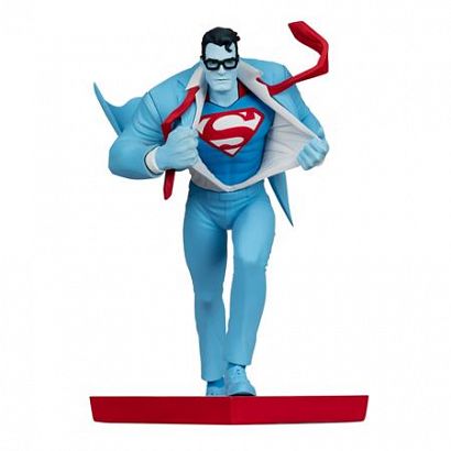 SUPERMAN (RED & BLUE) BY CLAYTON HENRY 1:10 SCALE RESIN STATUE SUPERMAN (RED & BLUE) BY CLAYTON HENRY 1:10 SCALE RESIN STATUE