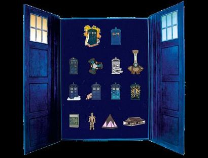 DOCTOR WHO TARDIS ENAMEL PIN BADGE SET III SDCC EXCLUSIVE #1
